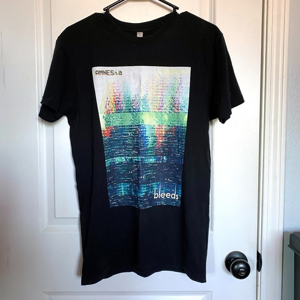 Bleeds Amnesia Album Tee - S